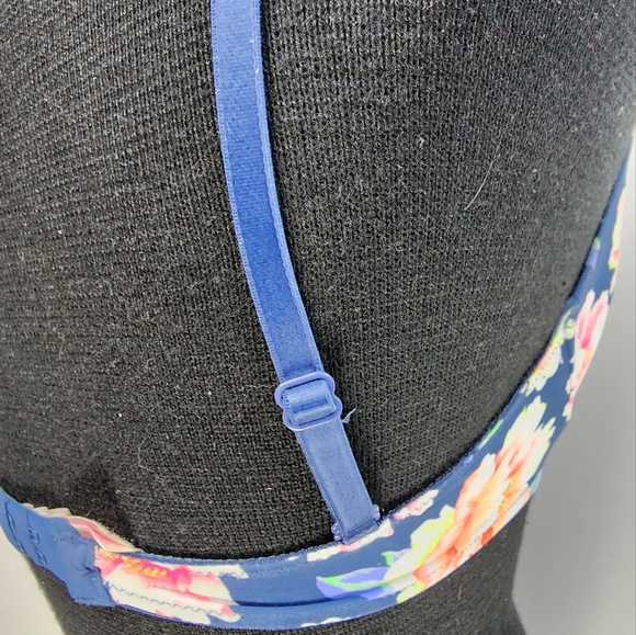 ❤️ Victoria's Secret PINK Wear Everywhere Push Up Bra ❤️ - Picture 8 of 12